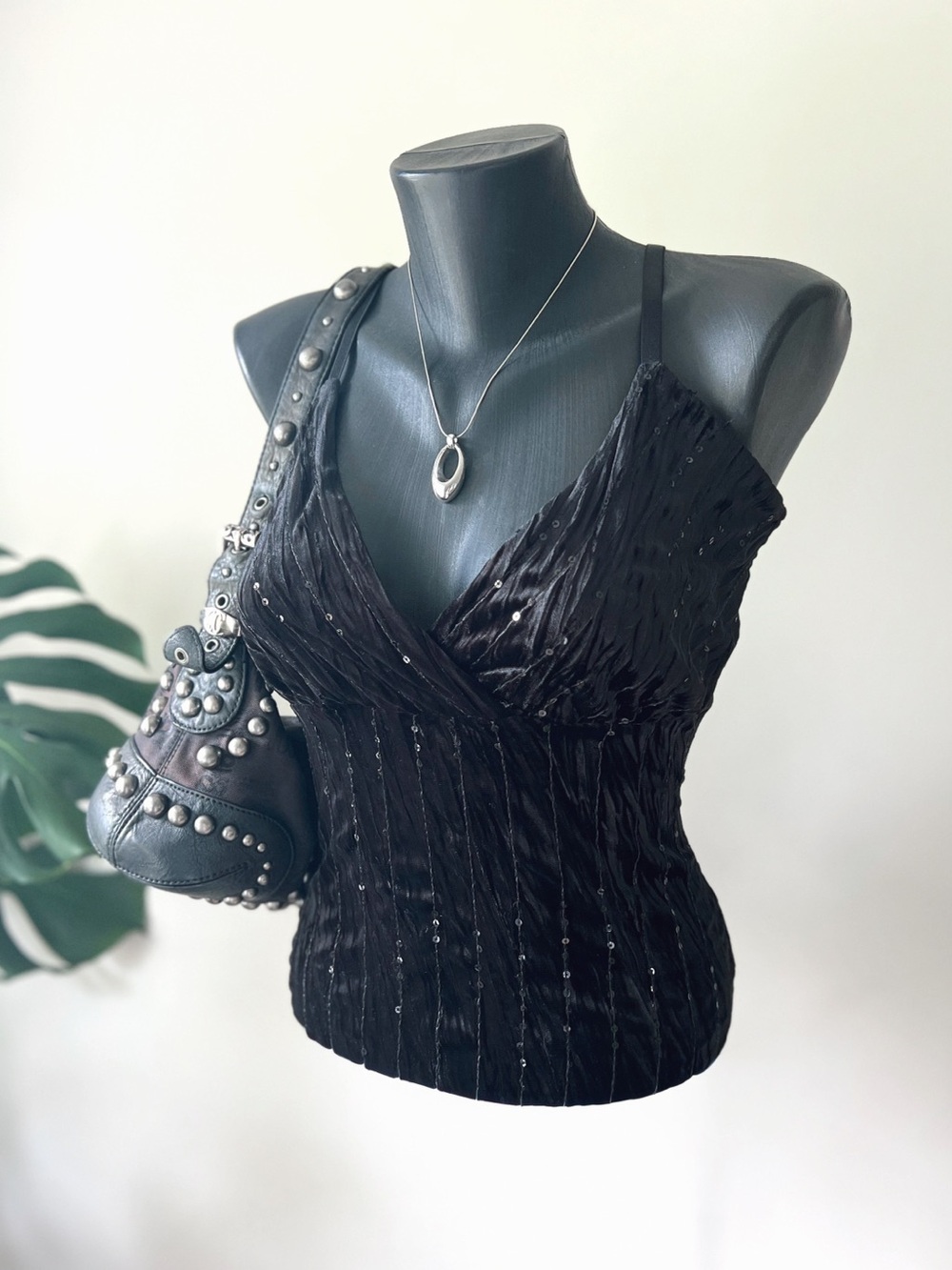 1998 Vintage Le Château | Velvet Sequin Cami Top - Picture 2 of 5